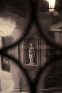 Benjamin Edward Birch Interior Photography Toronto Ontario Canada. Milan, Italy, Museo Bagatti Valsecchi. Historical Home. Staue. Bust.